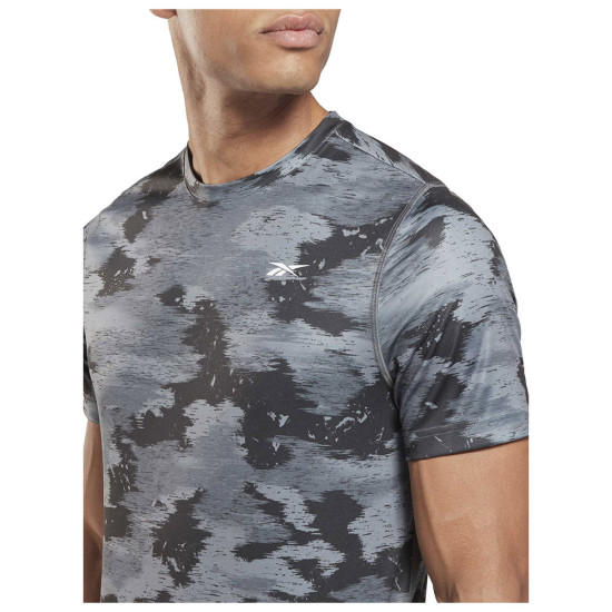 Reebok Ανδρική κοντομάνικη μπλούζα Train Camo Tech Tee Reebok Ανδρική κοντομάνικη μπλούζα Train Camo Tech Tee